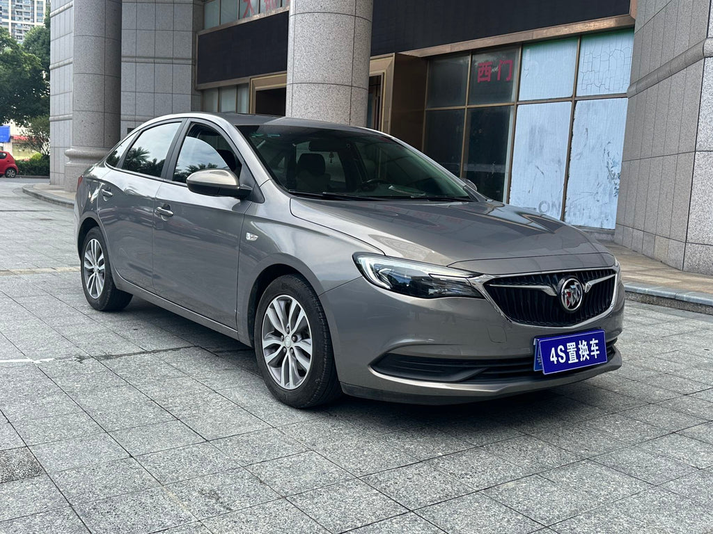 2018 Buick Excelle automatic, gray