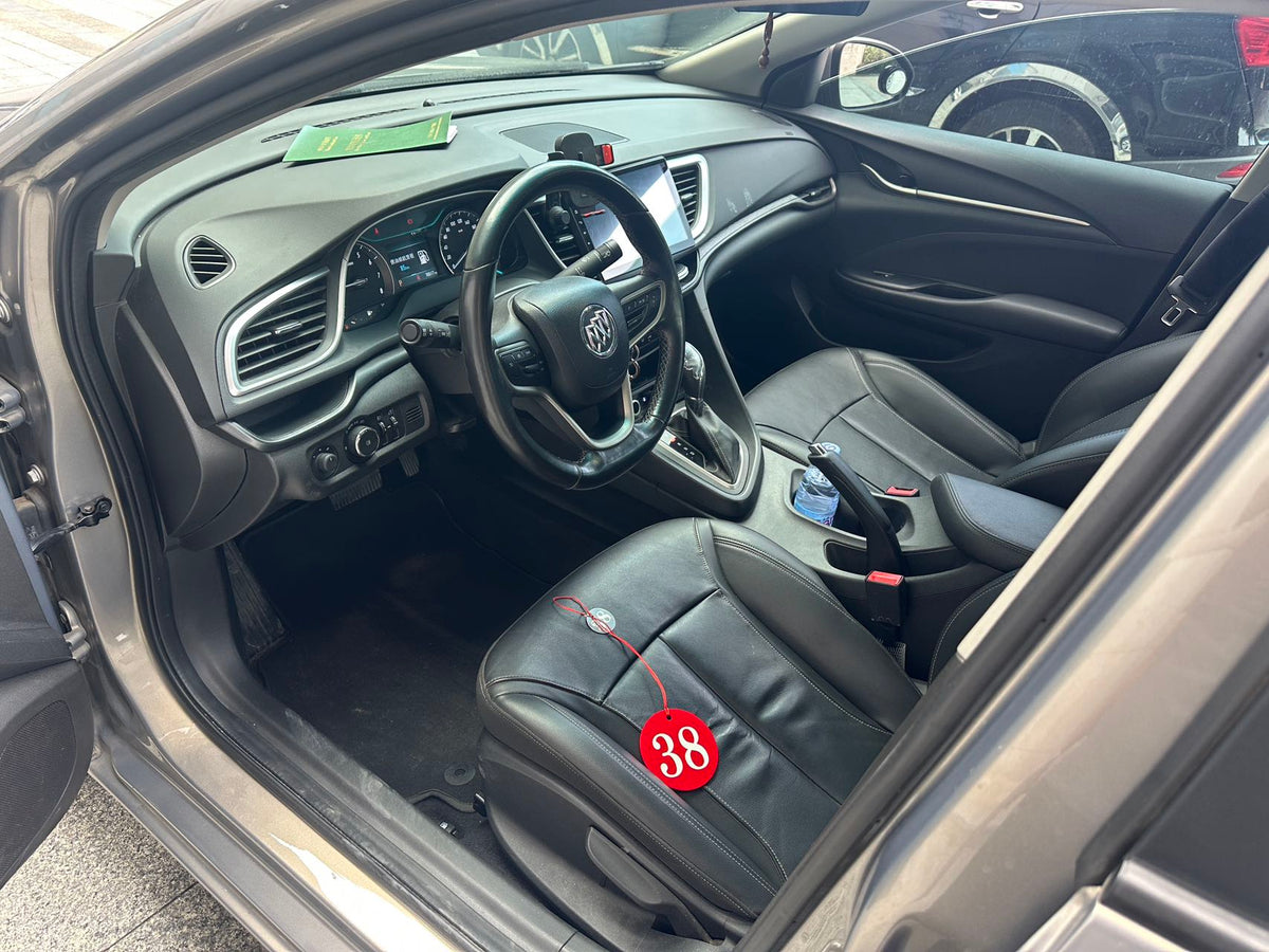 2018 Buick Excelle automatic, gray