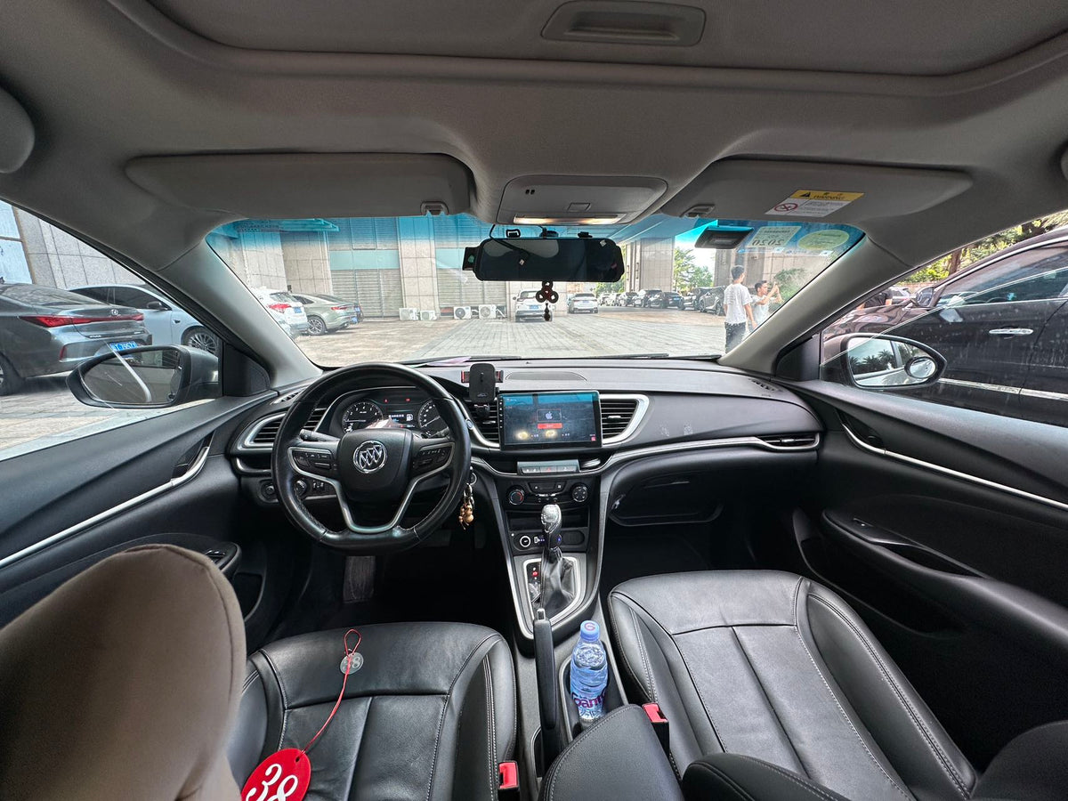 2018 Buick Excelle automatic, gray