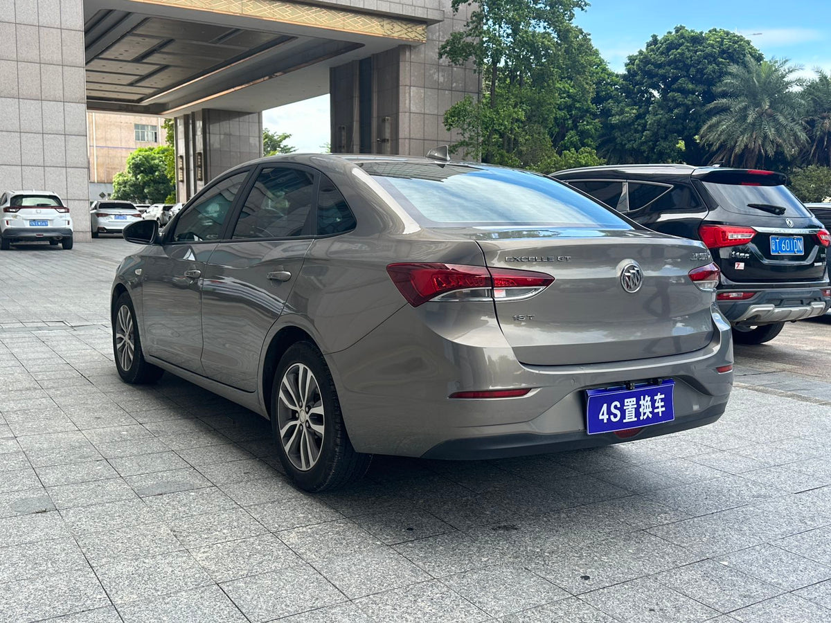2018 Buick Excelle automatic, gray