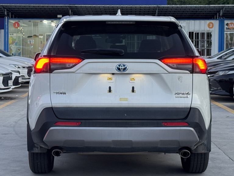 2020 Toyota RAV4 Hybrid 2.5LE-CVT 2WD